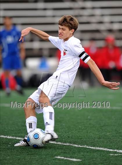 Thumbnail 3 in Adamson vs Liberty (Garland ISD Tournament) photogallery.