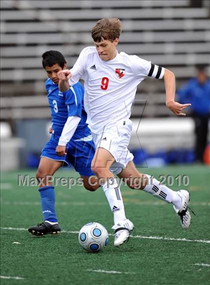 Thumbnail 3 in Adamson vs Liberty (Garland ISD Tournament) photogallery.