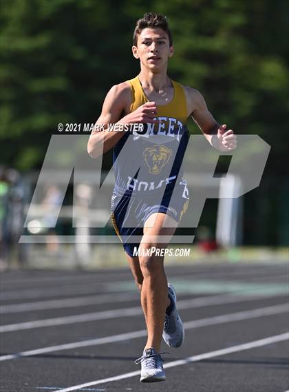 Thumbnail 3 in Section 6 Class A Track and Field Championships (Boys) photogallery.