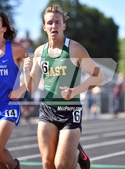 Thumbnail 2 in Section 6 Class A Track and Field Championships (Boys) photogallery.