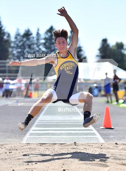Thumbnail 3 in Section 6 Class A Track and Field Championships (Boys) photogallery.
