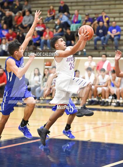 Thumbnail 1 in Lanier [Sidney] vs Jefferson photogallery.