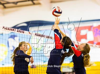 Thumbnail 2 in Elk Grove @ Pleasant Grove photogallery.