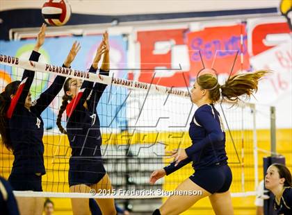 Thumbnail 1 in Elk Grove @ Pleasant Grove photogallery.