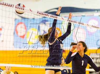 Thumbnail 1 in Elk Grove @ Pleasant Grove photogallery.