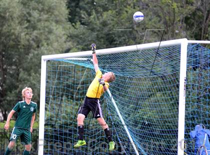 Thumbnail 1 in Archbishop McNicholas @ Covington Catholic photogallery.