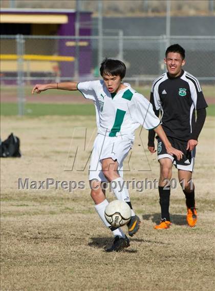 Thumbnail 3 in Canyon del Oro vs Amphi (Chris Maier Tournament) photogallery.