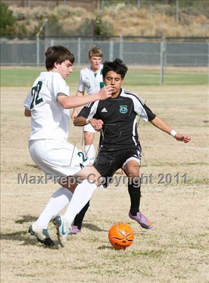 Thumbnail 2 in Canyon del Oro vs Amphi (Chris Maier Tournament) photogallery.