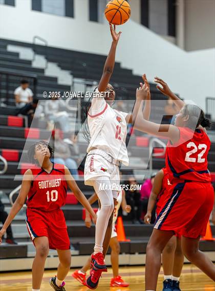 Thumbnail 3 in Southwest @ Jonesboro (Scrimmage) photogallery.
