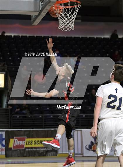 Thumbnail 3 in Seattle Christian vs. Cedar Park Christian photogallery.