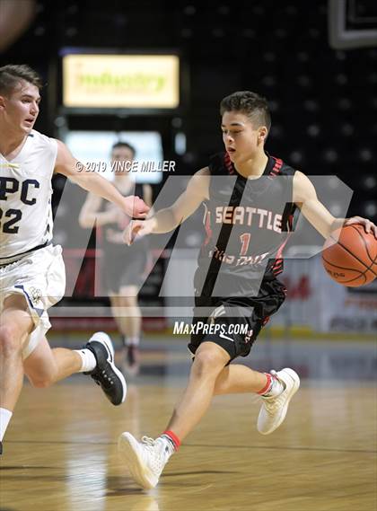 Thumbnail 2 in Seattle Christian vs. Cedar Park Christian photogallery.