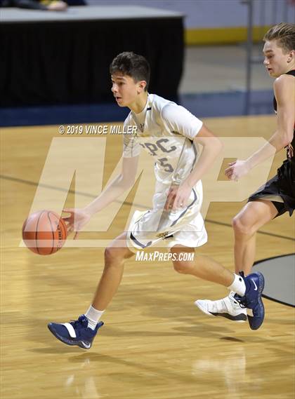 Thumbnail 2 in Seattle Christian vs. Cedar Park Christian photogallery.