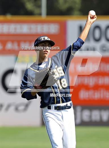 null - Photo 01