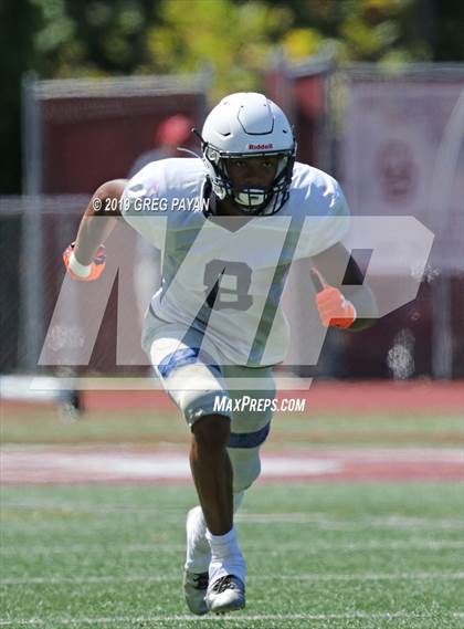 Thumbnail 2 in Mater Dei vs. Don Bosco Prep (Scrimmage) photogallery.