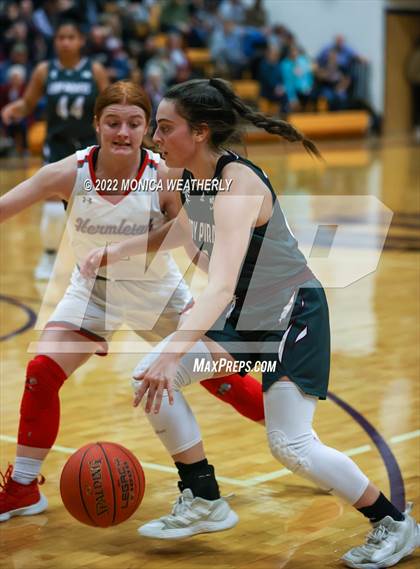 Thumbnail 2 in Eula vs Hermleigh (UIL 1A Regional Quarterfinal Playoff) photogallery.