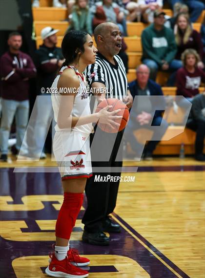 Thumbnail 3 in Eula vs Hermleigh (UIL 1A Regional Quarterfinal Playoff) photogallery.