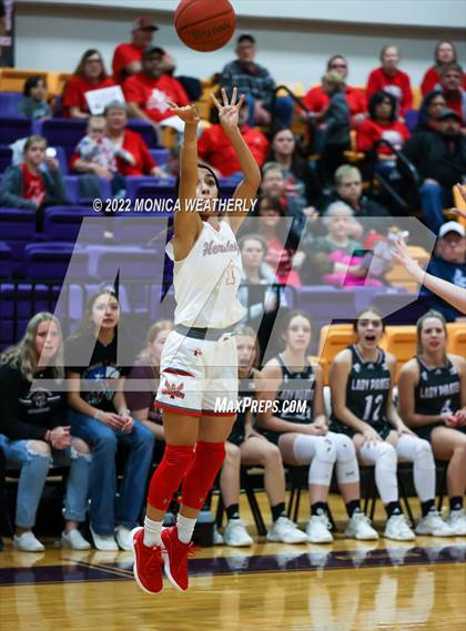 Thumbnail 1 in Eula vs Hermleigh (UIL 1A Regional Quarterfinal Playoff) photogallery.