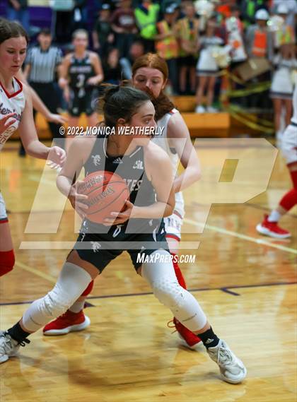 Thumbnail 3 in Eula vs Hermleigh (UIL 1A Regional Quarterfinal Playoff) photogallery.