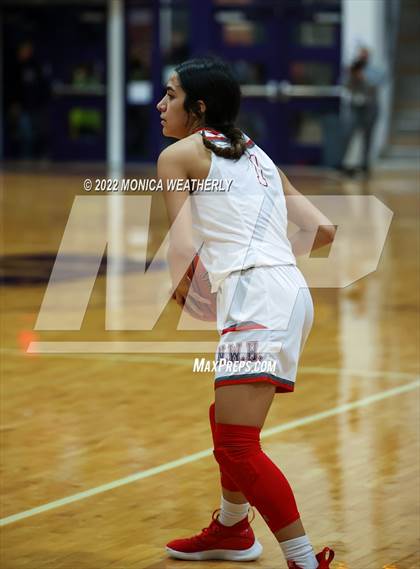 Thumbnail 3 in Eula vs Hermleigh (UIL 1A Regional Quarterfinal Playoff) photogallery.