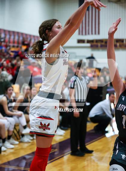 Thumbnail 1 in Eula vs Hermleigh (UIL 1A Regional Quarterfinal Playoff) photogallery.