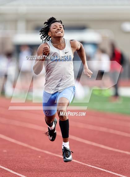 Thumbnail 2 in Husky Hilltop Classic photogallery.
