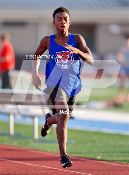 Thumbnail 3 in Husky Hilltop Classic photogallery.