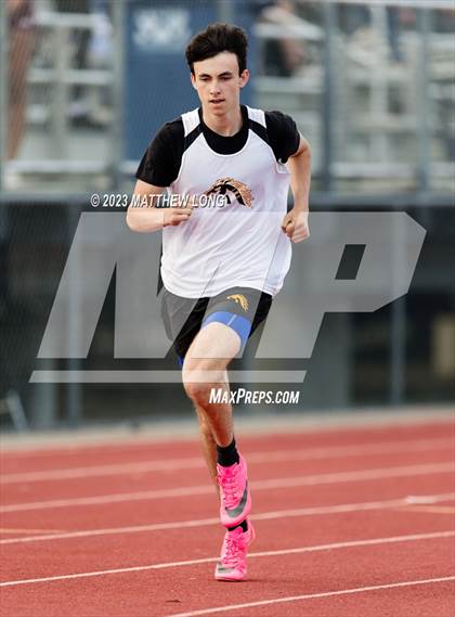 Thumbnail 3 in Husky Hilltop Classic photogallery.