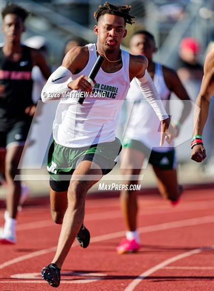 Thumbnail 1 in Husky Hilltop Classic photogallery.