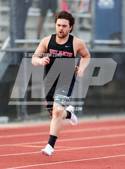 Thumbnail 1 in Husky Hilltop Classic photogallery.