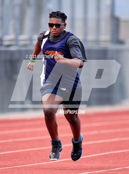 Thumbnail 2 in Husky Hilltop Classic photogallery.