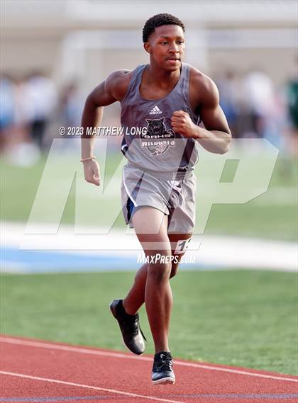 Thumbnail 3 in Husky Hilltop Classic photogallery.