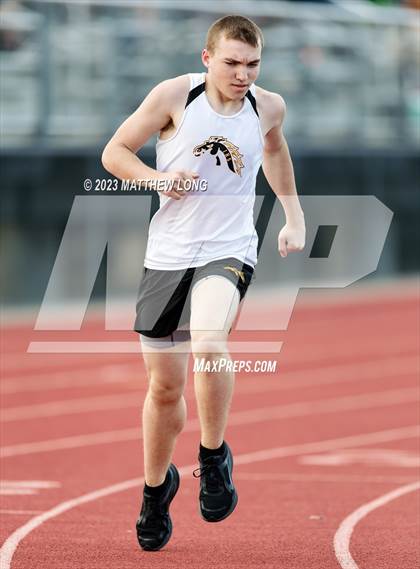 Thumbnail 3 in Husky Hilltop Classic photogallery.