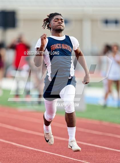 Thumbnail 2 in Husky Hilltop Classic photogallery.