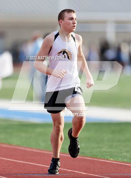 Thumbnail 3 in Husky Hilltop Classic photogallery.