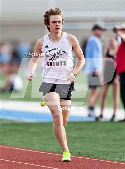 Thumbnail 2 in Husky Hilltop Classic photogallery.