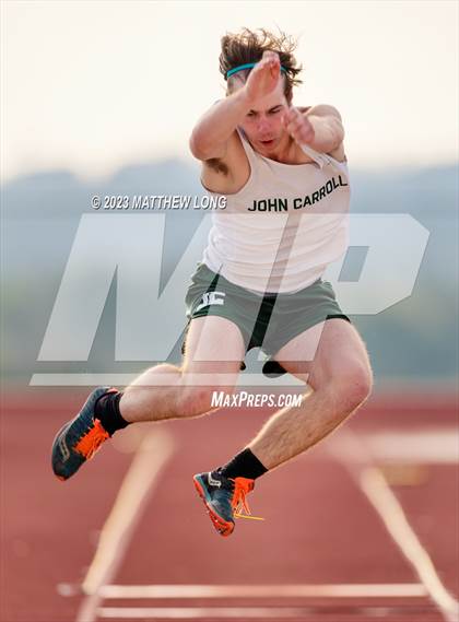 Thumbnail 1 in Husky Hilltop Classic photogallery.