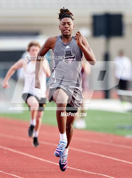 Thumbnail 1 in Husky Hilltop Classic photogallery.