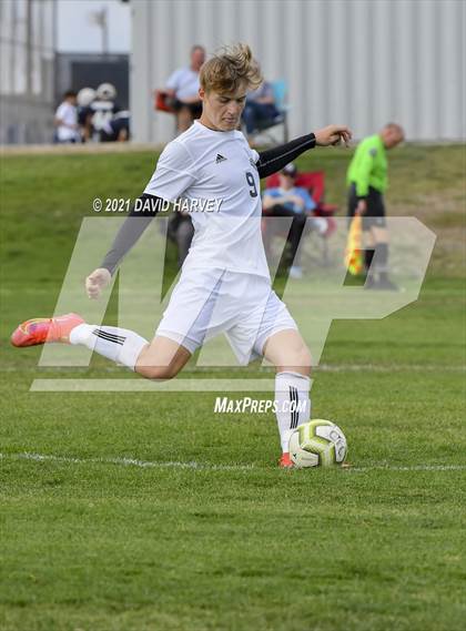 Thumbnail 3 in Pomona @ Columbine photogallery.