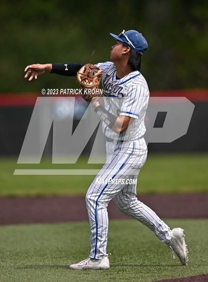 Thumbnail 3 in Hazen @ Liberty (3A KingCo District Baseball Tournament) photogallery.