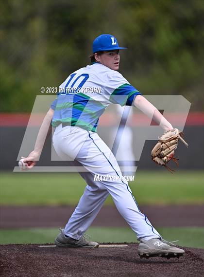 Thumbnail 2 in Hazen @ Liberty (3A KingCo District Baseball Tournament) photogallery.