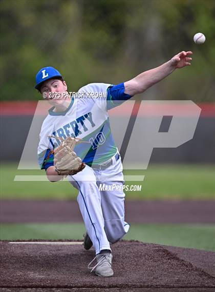 Thumbnail 3 in Hazen @ Liberty (3A KingCo District Baseball Tournament) photogallery.