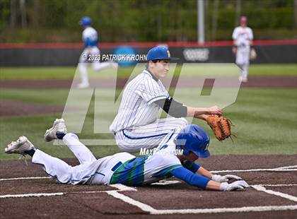 Thumbnail 3 in Hazen @ Liberty (3A KingCo District Baseball Tournament) photogallery.