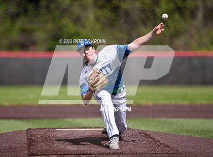 Thumbnail 3 in Hazen @ Liberty (3A KingCo District Baseball Tournament) photogallery.