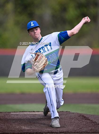 Thumbnail 2 in Hazen @ Liberty (3A KingCo District Baseball Tournament) photogallery.