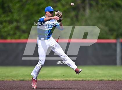 Thumbnail 2 in Hazen @ Liberty (3A KingCo District Baseball Tournament) photogallery.