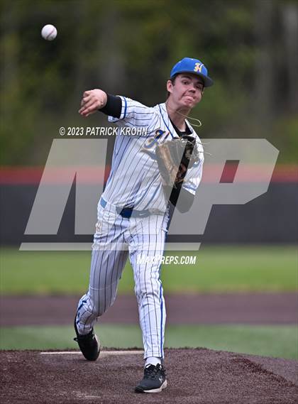Thumbnail 3 in Hazen @ Liberty (3A KingCo District Baseball Tournament) photogallery.