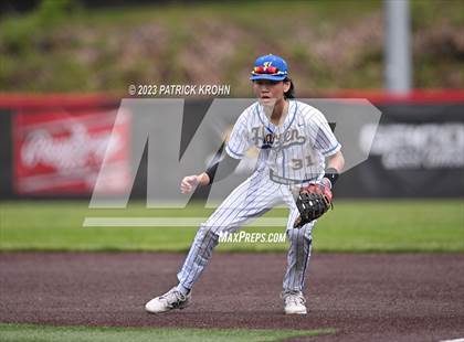 Thumbnail 1 in Hazen @ Liberty (3A KingCo District Baseball Tournament) photogallery.