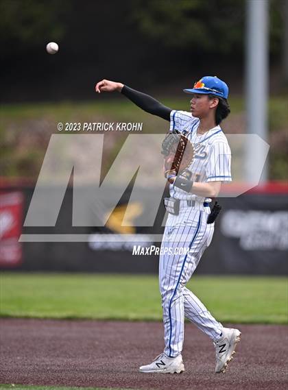 Thumbnail 1 in Hazen @ Liberty (3A KingCo District Baseball Tournament) photogallery.