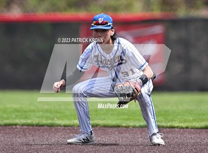 Thumbnail 2 in Hazen @ Liberty (3A KingCo District Baseball Tournament) photogallery.