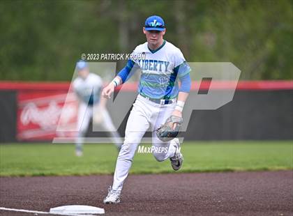 Thumbnail 2 in Hazen @ Liberty (3A KingCo District Baseball Tournament) photogallery.